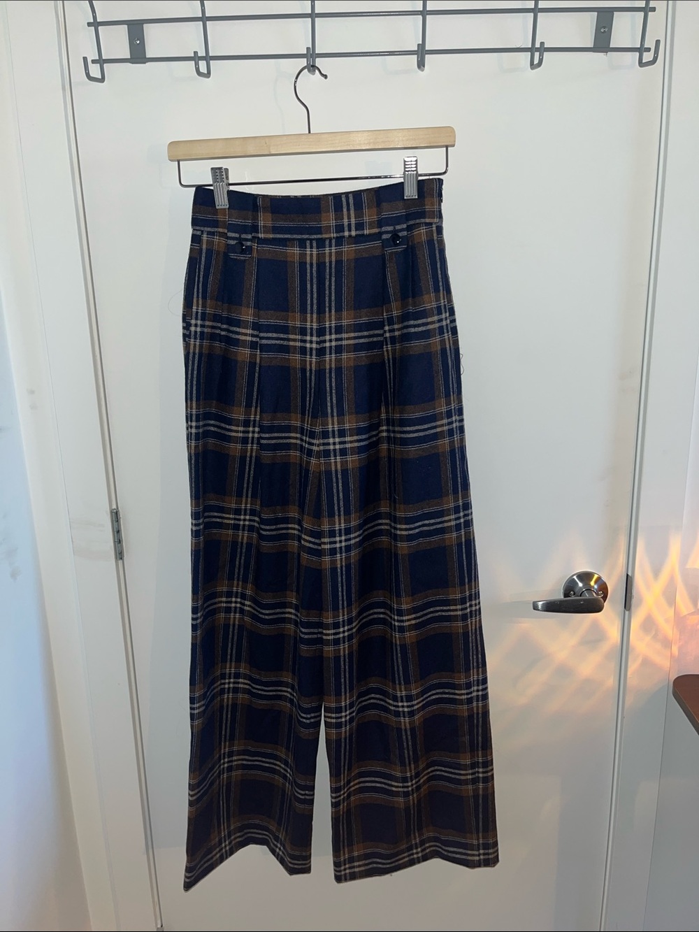 High-Waist Wide-Leg Plaid Pants in Navy & Brown